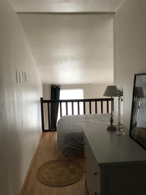 Appartement En Duplex Avec Parking Et Jardinet Bourges Zewnętrze zdjęcie
